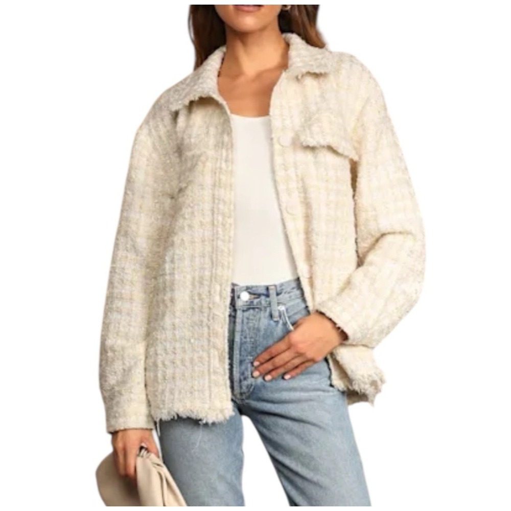 LULUS Ivory Luxe Tweed Shacket sz XS Oversize Plaid Layer Business Casual Chic